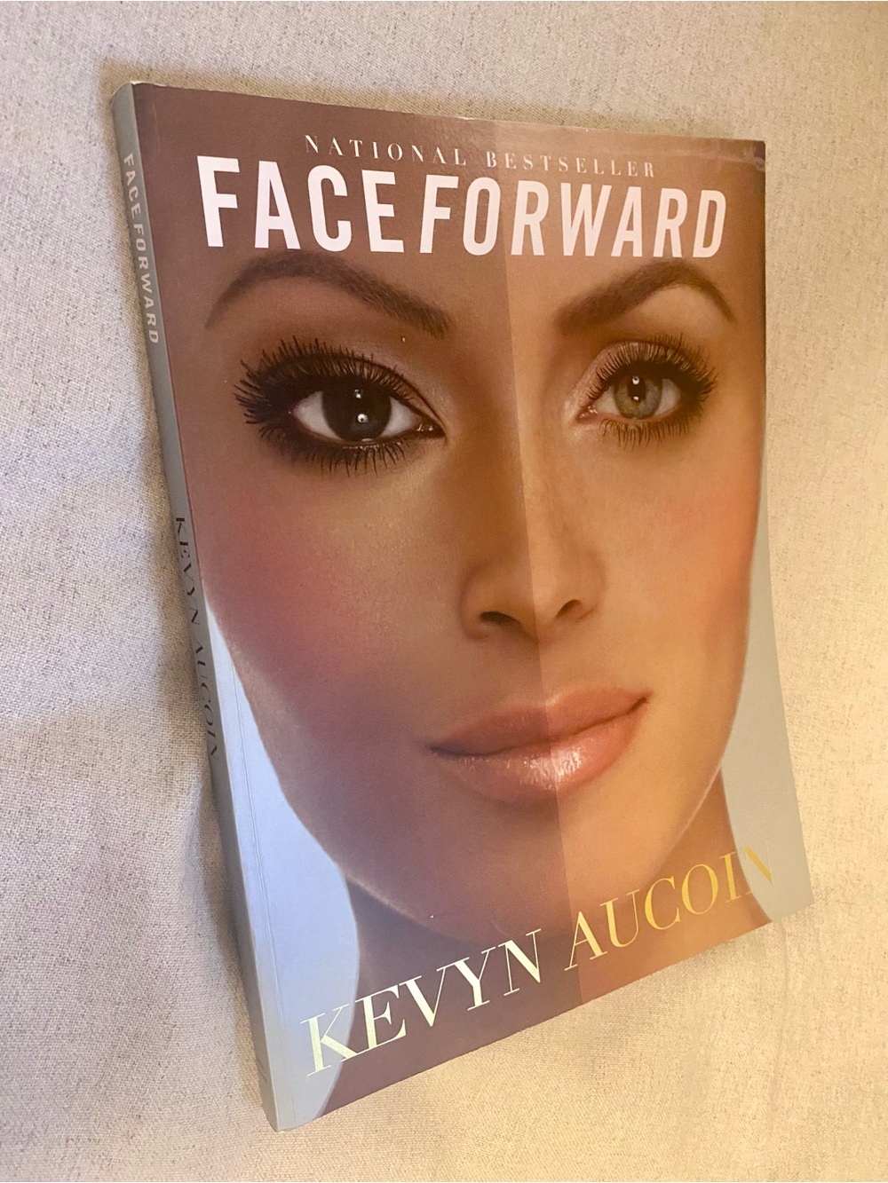 Kevyn Aucion 1st Edition of Face Forward (2000) Book